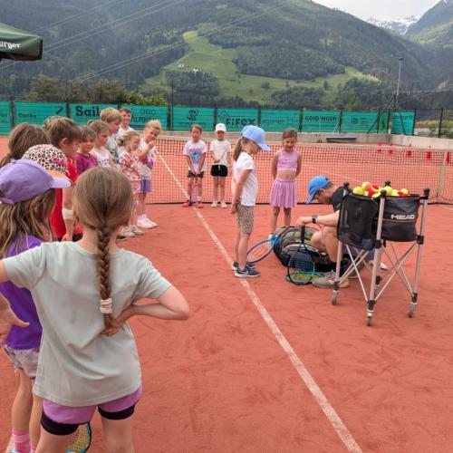 Tennisplatz26-8